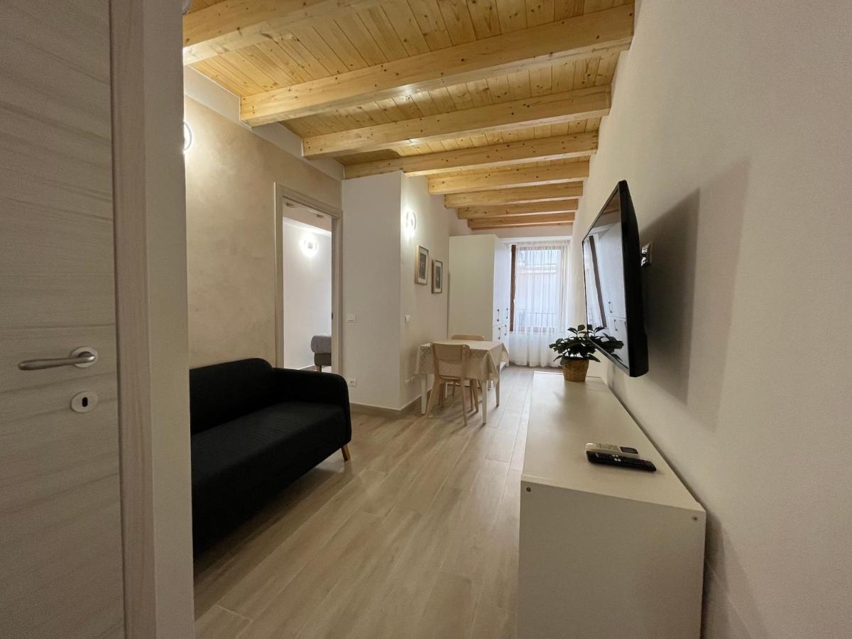 Anfite Apartments Santa Maria Desenzano del Garda Exterior photo