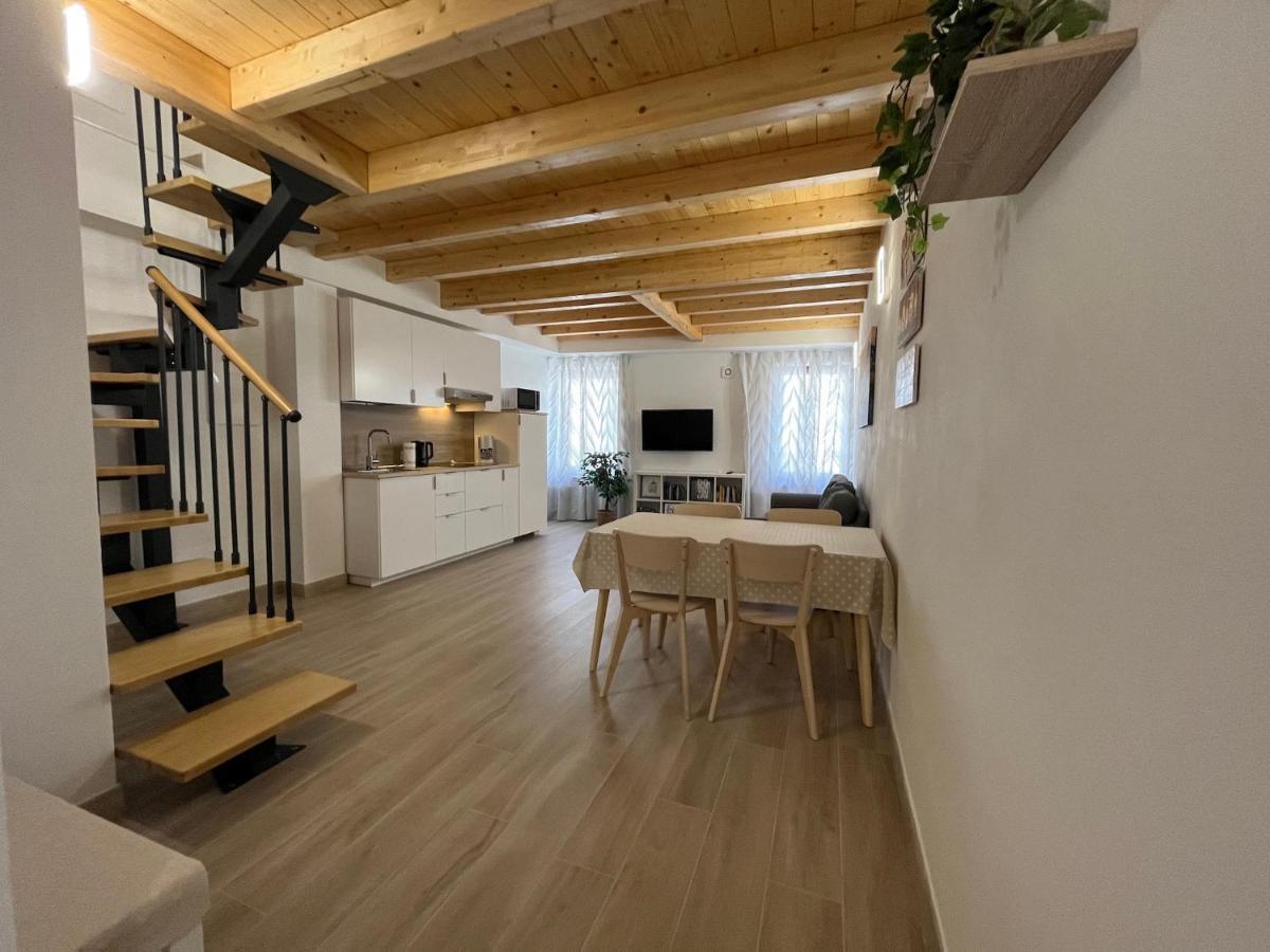 Anfite Apartments Santa Maria Desenzano del Garda Exterior photo