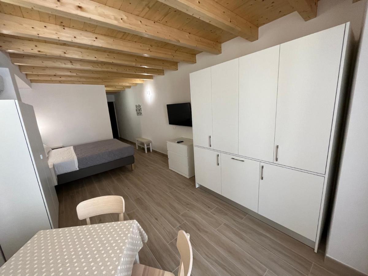 Anfite Apartments Santa Maria Desenzano del Garda Exterior photo
